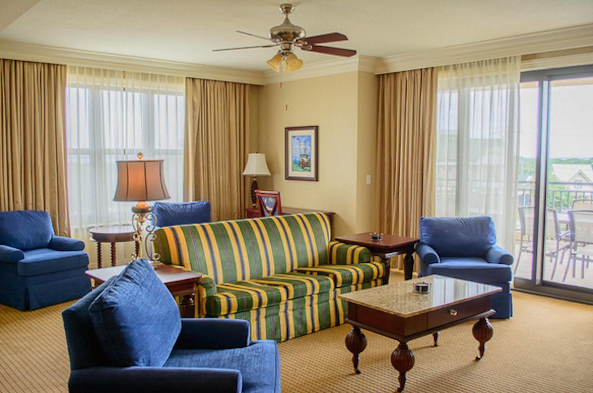 Emerald Grande Condominiums At Harborwalk Village Destin Exterior foto